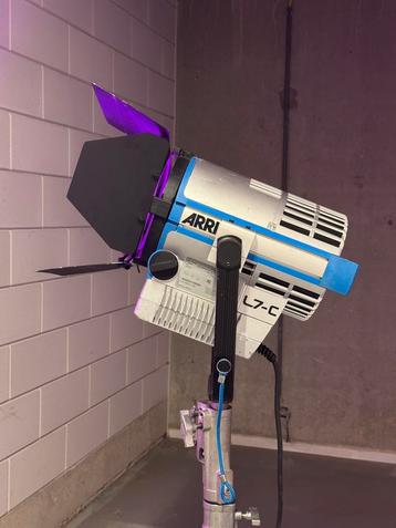ARRI L7c LED lamp - Bi-color en HSI RGB beschikbaar voor biedingen