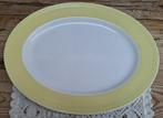 Grote ovale BOCH schaal met pastel gele ribbel rand, Ophalen of Verzenden