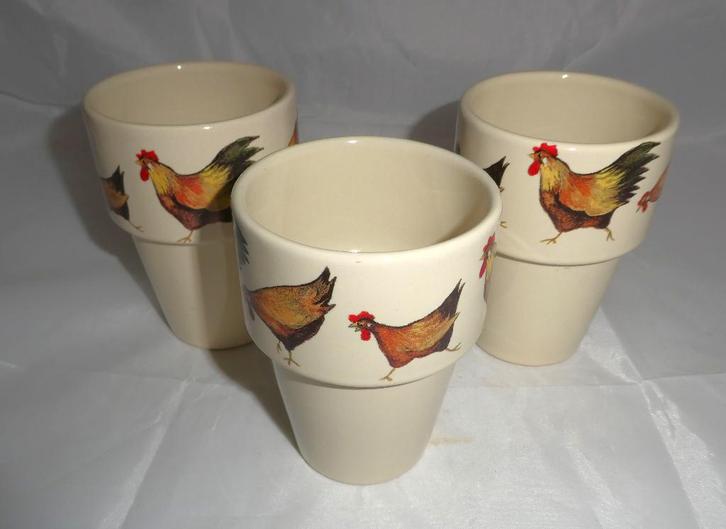 Jet ter Steege Chicken Festival, World of Jet, stapelbeker, Huis en Inrichting, Keuken | Servies, Zo goed als nieuw, Kop(pen) en/of Schotel(s)