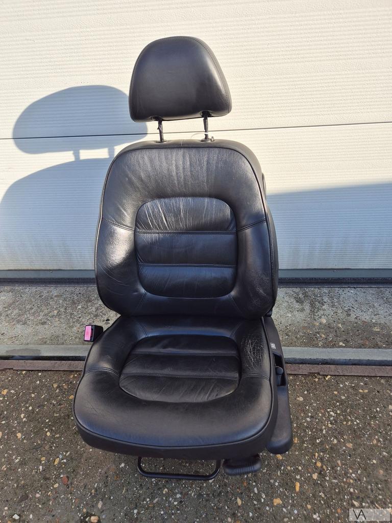 Peugeot 406 coupe 2000 -2003 stoel linksvoor zwart leer €200, Auto-onderdelen, Interieur en Bekleding, Gebruikt, -, -, Ophalen of Verzenden