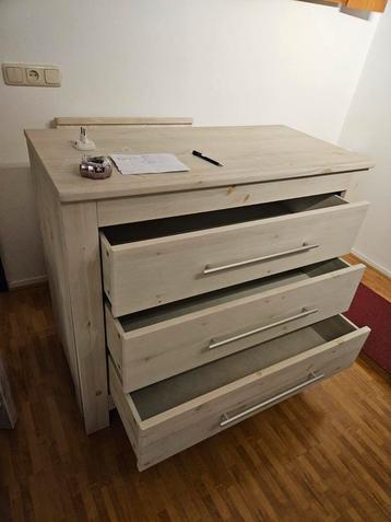 Bopita commode en ledikant zgan beschikbaar voor biedingen