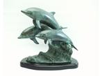 Nieuw brons beeld dolfijnen op voet 25 cm. H., Antiek en Kunst, Ophalen of Verzenden