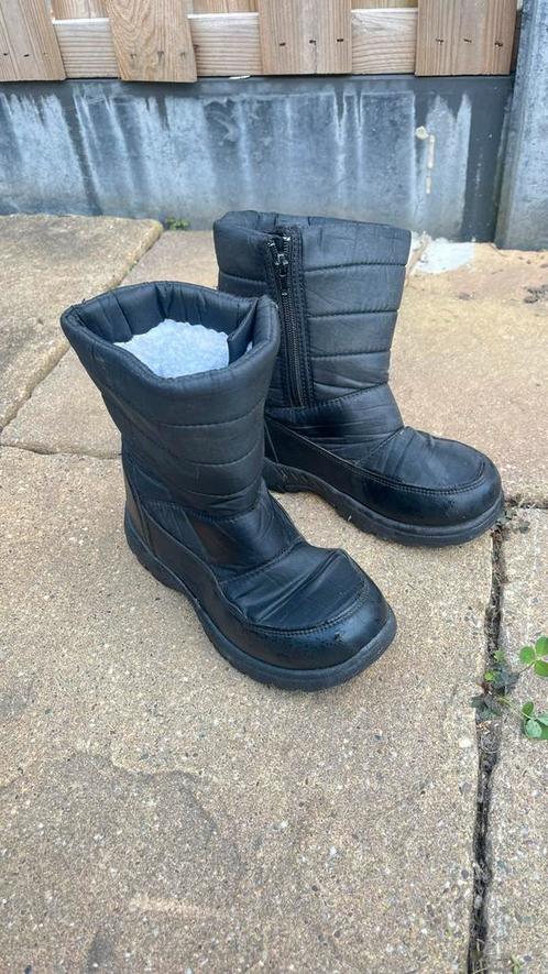 Snowboots / Winterlaarzen Maat 33 - Zwart, Kinderen en Baby's, Kinderkleding | Schoenen en Sokken, Gebruikt, Laarzen, Jongen of Meisje