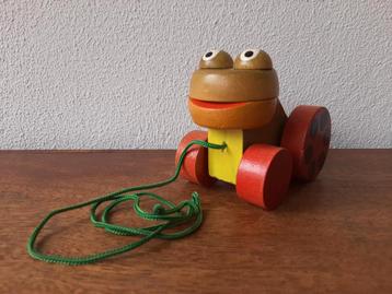 Vintage houten trekspeelgoed Kikker beschikbaar voor biedingen