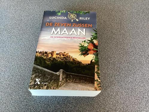 Lucinda Riley - Maan, Boeken, Literatuur, Zo goed als nieuw, Nederland, Ophalen of Verzenden