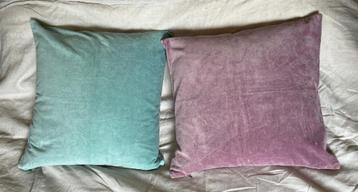 2x velvet sierkussenhoezen H&M IKEA - 50x50cm - paars turquo beschikbaar voor biedingen