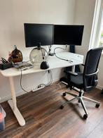 IKEA Bekant verstelbaar bureau, Ophalen, In hoogte verstelbaar, Zo goed als nieuw, Bureau