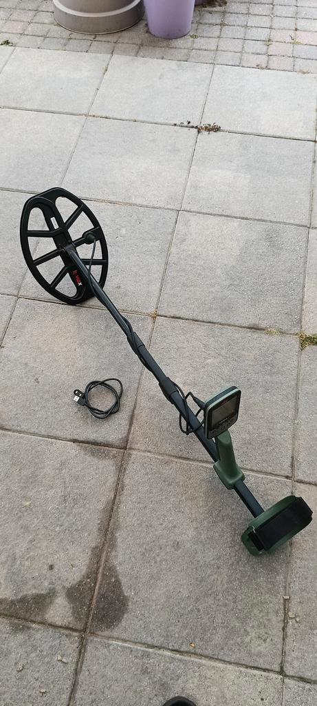 Minelab X-terra pro + Kapaan zoekvest!!, Hobby en Vrije tijd, Metaaldetectors, Zo goed als nieuw, Minelab, Discriminatie metaaldetectie