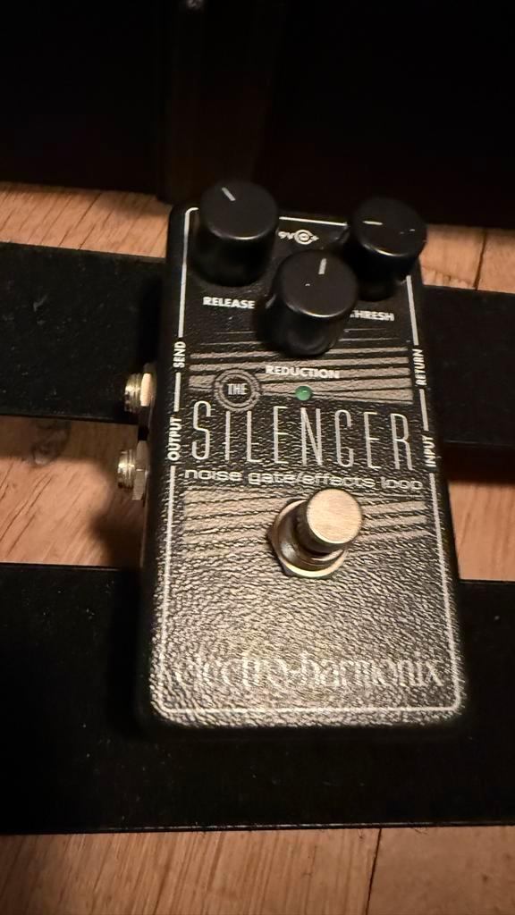 Pedalboard met Effect Pedalen, Muziek en Instrumenten, Effecten, Gebruikt, Compressor, Ophalen of Verzenden