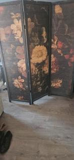 Mooie kamer afscheiding met bloemmotief, Ophalen