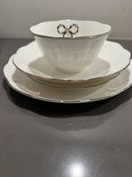 Porseleinen servies - 6 persoons, wit met zilveren rand, Ophalen, Gebruikt, Rechthoekig, Porselein of Keramiek