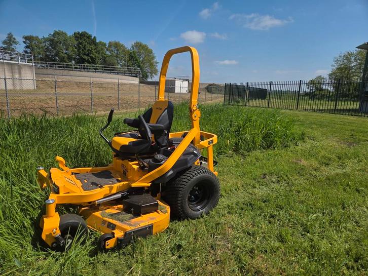 Cub Cadet XZ7 L152i Zitmaaier Zero-Turn Hydrogear 27PK INJ, Tuin en Terras, Zitmaaiers, Zo goed als nieuw, 120 cm of meer, Elektrische starter