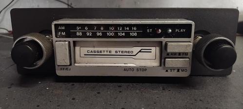 Oude Radio Cassette Youngtimer Oltdtimer Oltimer, Auto diversen, Autoradio's, Zo goed als nieuw, Ophalen of Verzenden