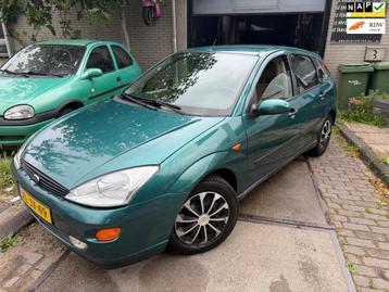 Ford Focus 1.6-16V Ghia Apk|Airco|Elek.ramen|Bluetooth audio beschikbaar voor biedingen