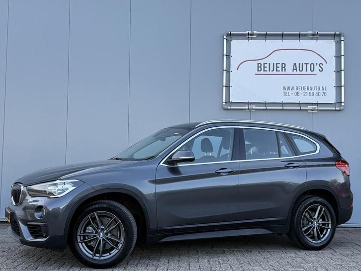 BMW X1 sDrive18i High Executive Navi/Trekhaak/Bluetooth., Auto's, BMW, Bedrijf, Te koop, X1, ABS, Airbags, Airconditioning, Alarm