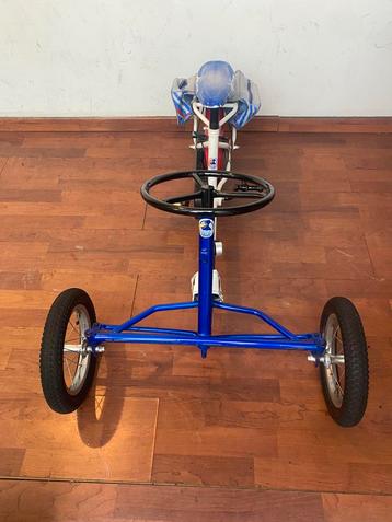 Cycles kinderenauto beschikbaar voor biedingen