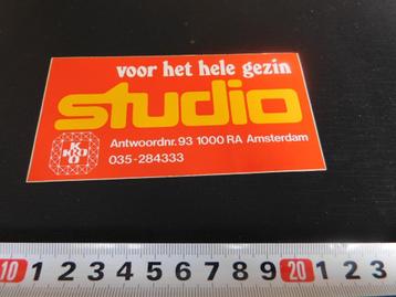 sticker Omroep KRO STUDIO voor het hele gezin  beschikbaar voor biedingen