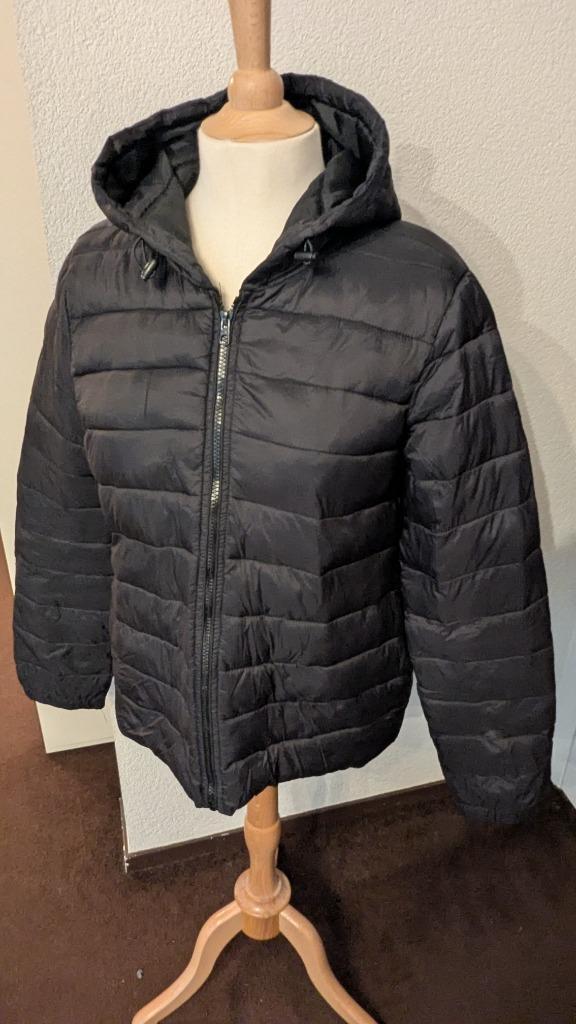 Tussen jas - Jacqueline de Yong - L, Kleding | Dames, Jassen | Winter, Zo goed als nieuw, Maat 42/44 (L), Zwart, Verzenden