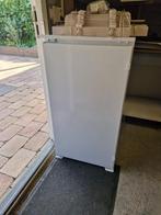 Inbouw koelkast Whirlpool, Zonder vriesvak, Gebruikt, 85 tot 120 cm, 45 tot 60 cm