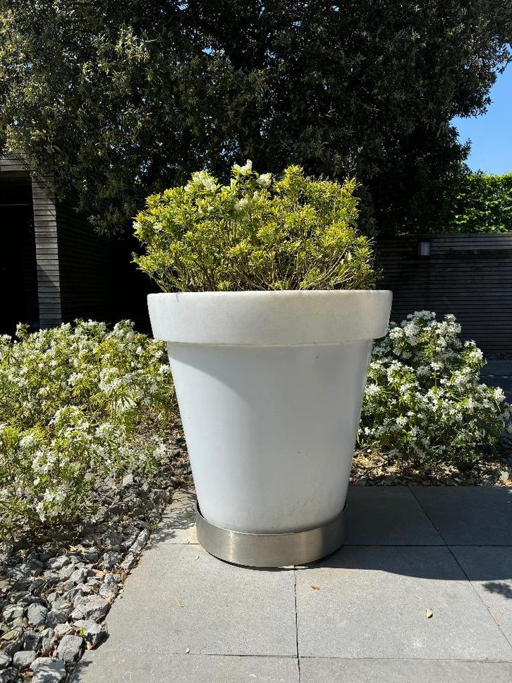 LED bloempot WIT XXL, Tuin en Terras, Bloempotten, Zo goed als nieuw, Kunststof, Balkon, Tuin, 70 cm of meer, 40 cm of meer, Rond