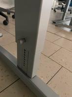 Ahrend bureau, Ahorn blad, verstelbare hoogte, Ophalen, Gebruikt, Bureau