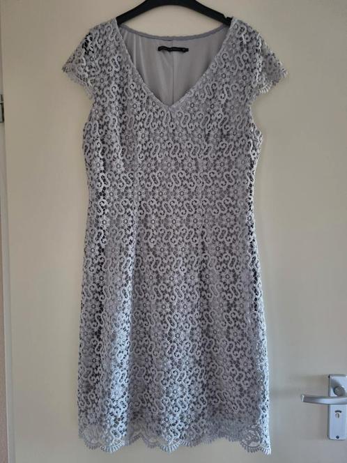 Mooie zomer Steps jurk in licht grijs en mt 44, Kleding | Dames, Jurken, Zo goed als nieuw, Maat 42/44 (L), Grijs, Ophalen of Verzenden