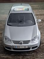 Modelauto golf, Ophalen of Verzenden, Zo goed als nieuw, Bburago