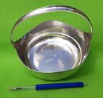 Silverplated Tafel mandje met vást hengsel -> 15 x 13,5 cm., Antiek en Kunst, Ophalen of Verzenden, Zilver