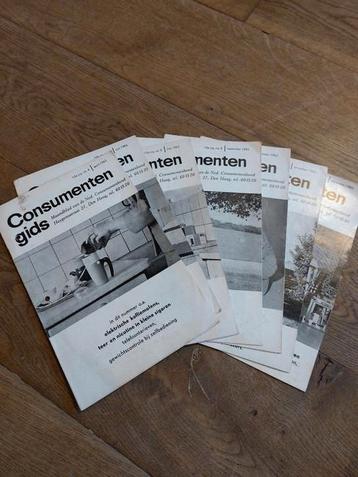 7x consumenten gids 1962 beschikbaar voor biedingen