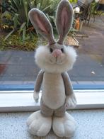 Konijn met grote voeten merk Trio Toys wit  pluche baard, Kinderen en Baby's, Speelgoed | Knuffels en Pluche, Ophalen of Verzenden