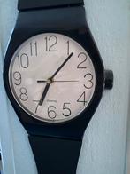 Retro Wandklok Horloge Zwart - Jaren 80 Stijl, Ophalen of Verzenden, Gebruikt, Analoog, Wandklok
