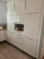Gratis! Hoogglans witte hoekkeuken met eiken houten blad, Huis en Inrichting, Gebruikt, U-keuken, Wit, Ophalen of Verzenden
