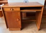 Leuk klein vintage  bureau, Huis en Inrichting, Bureaus, Ophalen, Zo goed als nieuw
