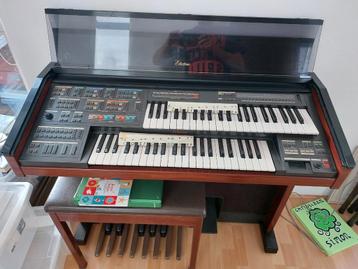 Yamaha Electone MC600 beschikbaar voor biedingen
