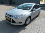 Ford Focus Wagon 1.0 EcoBoost Trend, Auto's, Ford, Euro 5, Gebruikt, Handgeschakeld, Grijs