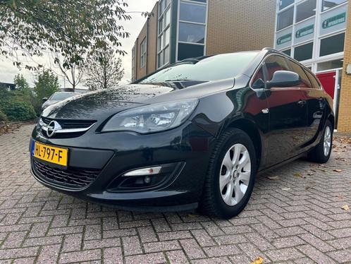 Opel Astra 1.6 Cdti 81KW Sports Tourer 2015 Zwart, Auto's, Opel, Bedrijf, Astra, ABS, Airbags, Airconditioning, Bluetooth, Boordcomputer