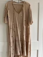 * nieuw* beige heerlijke jurk met gouden pailletjes 1 mt, Made in Italy, Beige, Nieuw, Ophalen of Verzenden