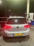 Volkswagen Golf 7.5 | 2x R-Line  | Nieuwe distributieriem!!, Voorwielaandrijving, Zwart, Wit, Origineel Nederlands