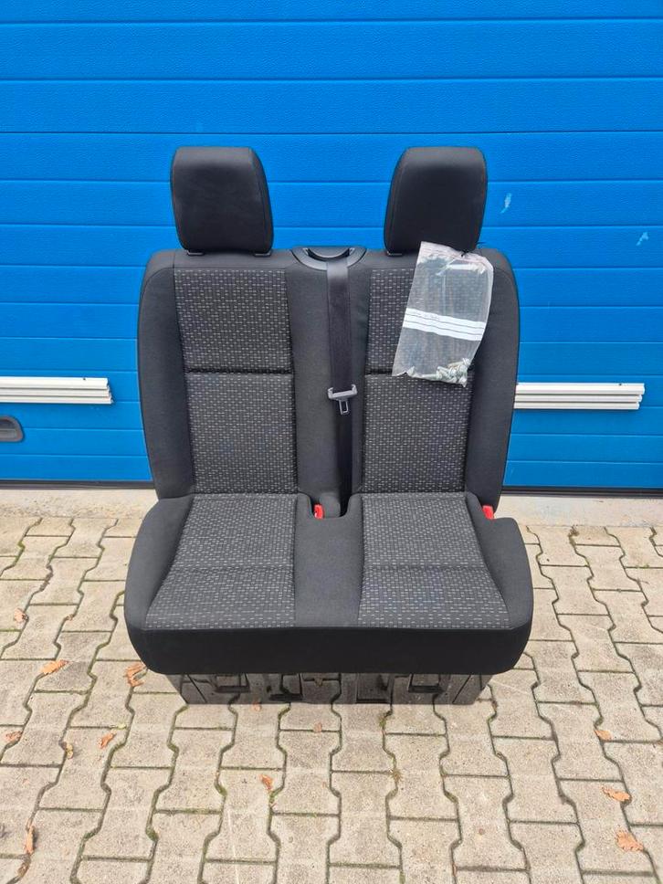 MERCEDES SPRINTER 907 BIJRIJDERSBANK BANK NIEUWSTAAT CALUMA, Auto-onderdelen, Interieur en Bekleding, Ophalen of Verzenden