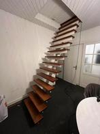 Stalen steektrap hardhouten treden hoogte 285, Doe-het-zelf en Verbouw, Ladders en Trappen, Ophalen, Gebruikt, Trap, 2 tot 4 meter