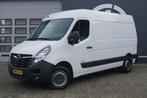 Opel Movano 2.3 TURBO 150 PK L2H2 + 2500 KG TREKHAAK / CAMER, Auto's, Voorwielaandrijving, Stof, Gebruikt, Euro 6