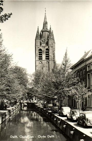 Delft, Oude Jan - Oude Delft - auto - 1959 gelopen