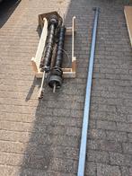 Mooie grote roldeur 3.50x3.6 m2 met loopdeur en 3 ramen, Doe-het-zelf en Verbouw, Ophalen, Gebruikt, Garagedeur, Kwekerij Driezum