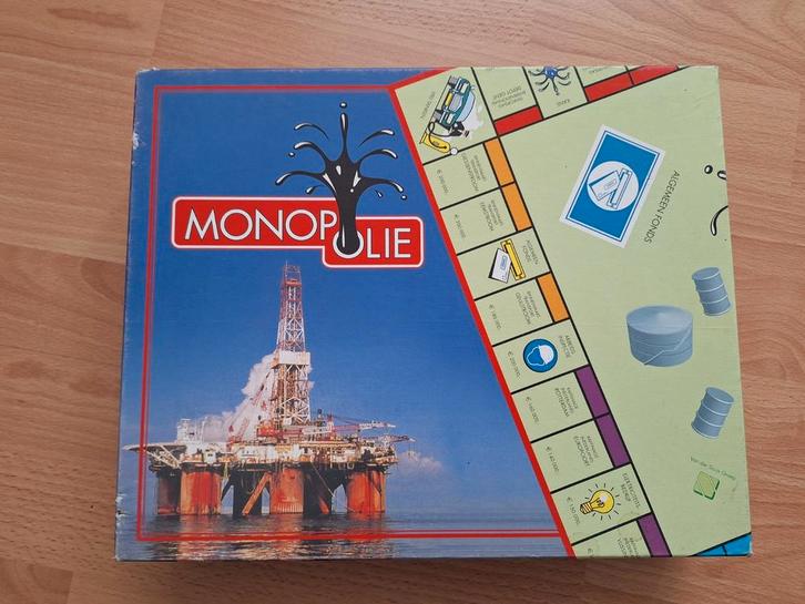 Monop-olie Limited Edition, Hobby en Vrije tijd, Gezelschapsspellen | Bordspellen, Zo goed als nieuw, Drie of vier spelers, Vijf spelers of meer