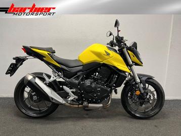 Honda CB 750 HORNET (bj 2023) beschikbaar voor biedingen