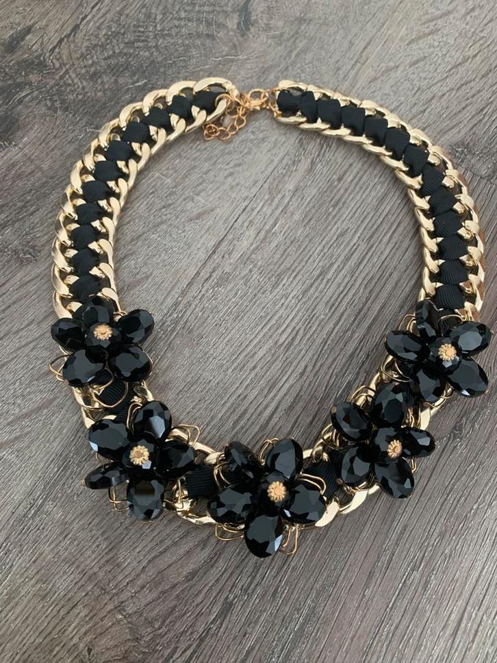 Partij 4 stuks luxe kettingen zwart K126, Sieraden, Tassen en Uiterlijk, Kettingen, Nieuw, Overige materialen, Zwart, Ophalen of Verzenden