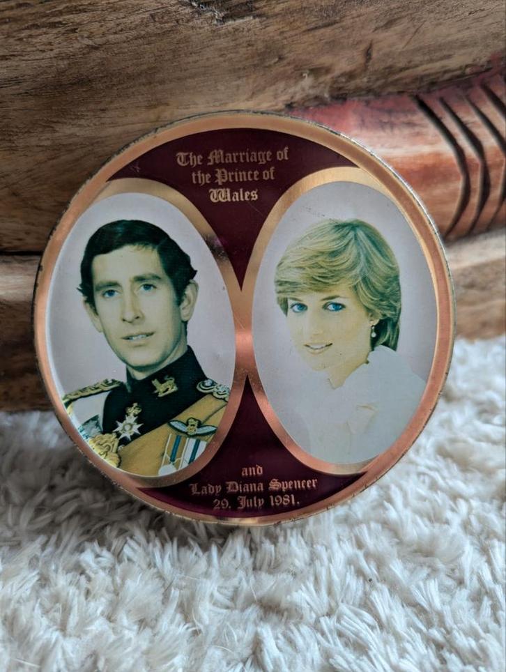 Charles & Diana Bruiloft Blik 1981 - Smith-Kendon, Verzamelen, Koninklijk Huis en Royalty, Ophalen of Verzenden