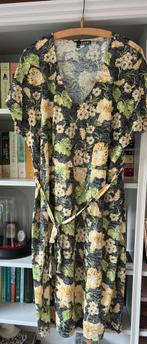 Norah Gebloemde jurk maat 44 zgan, Ophalen of Verzenden, Zo goed als nieuw, Maat 42/44 (L), Onder de knie