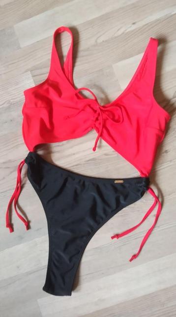 Unieke Hollister string monokini maat S/36 beschikbaar voor biedingen