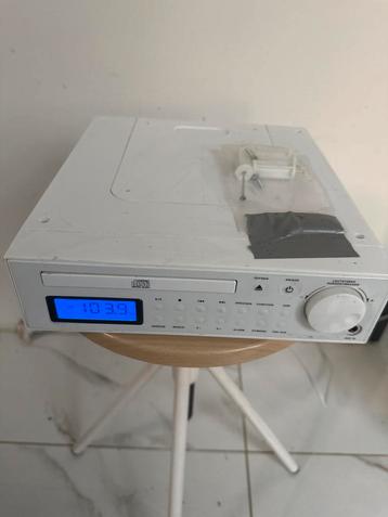 Keuken onderkast Radio met CD-speler - Gebruikt beschikbaar voor biedingen